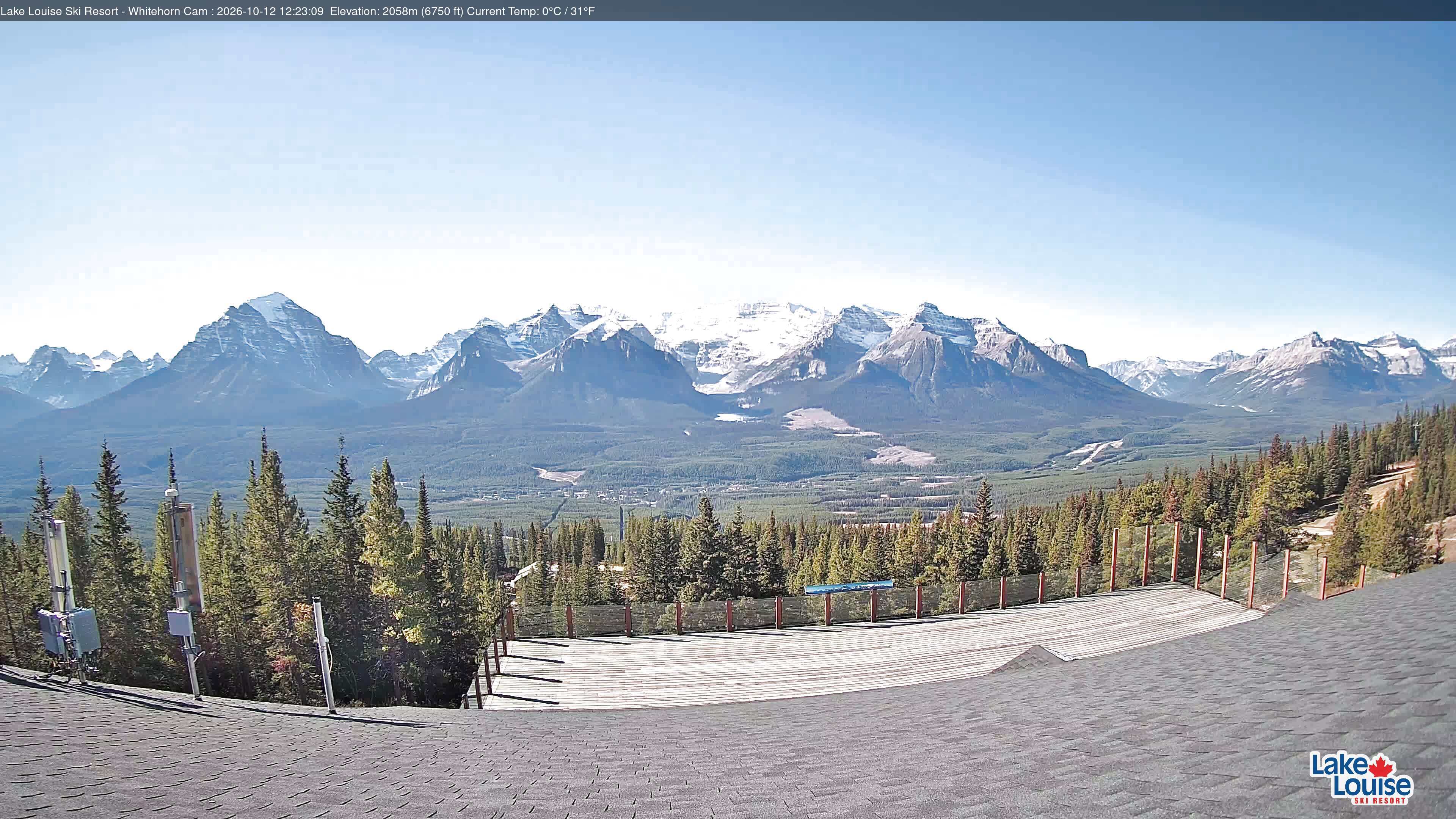 Lake Louise webcam — Whitehorn Bistro Patio