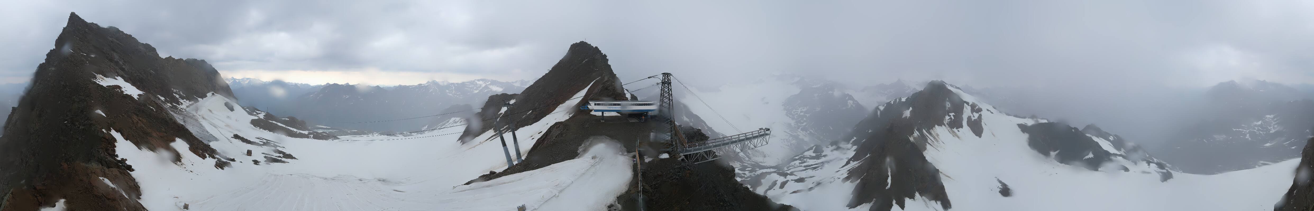 Tiefenbachgletscher Bergstation / Tiefenbachkogl Felssteg (3.250 m)